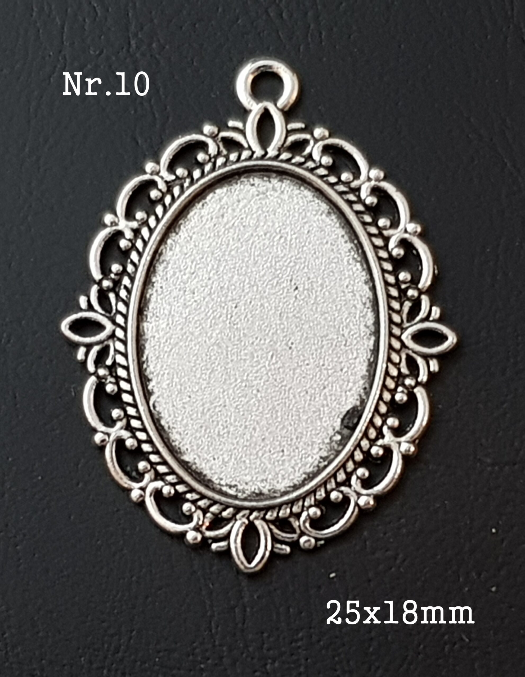 10